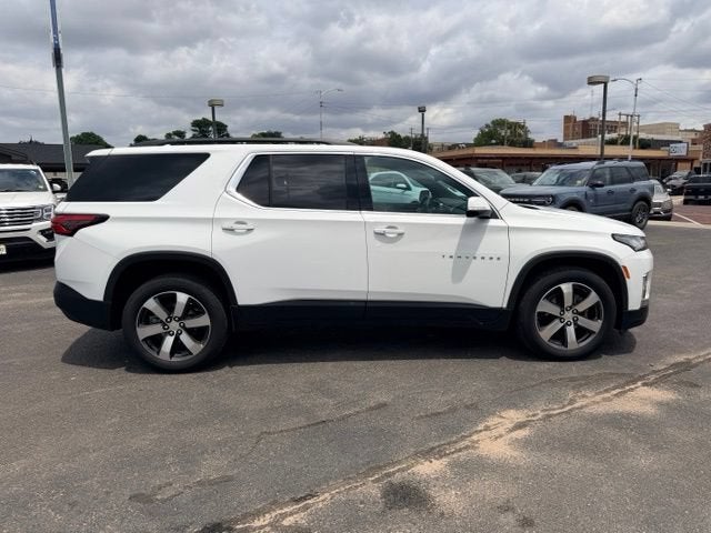 2023 Chevrolet Traverse — side profile view